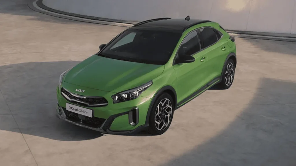 Kia xceed - widok z przodu auta
